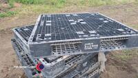 13 x hard plastic black pallets (105w x 105l x 15d) - 4