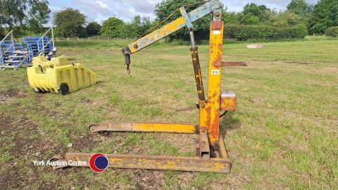 Heavy duty engine/crane lift ideal for tractors and 4x4s