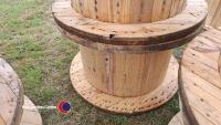 4 x bobbins - 5