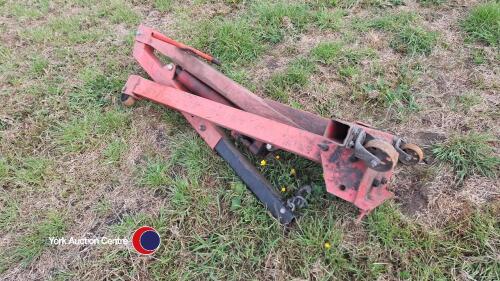 Engine hoist/lift