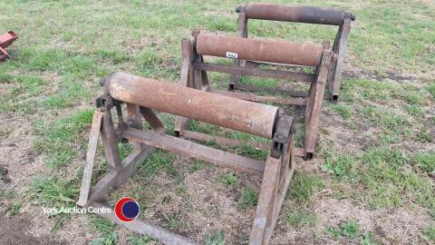3 x engineer roller stands