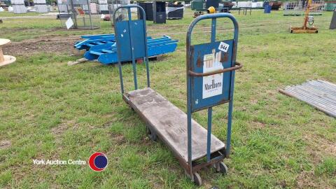 Stores trolley