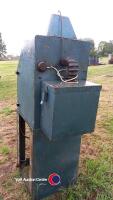 Guyson Sand blast cabinet, gwo - 11