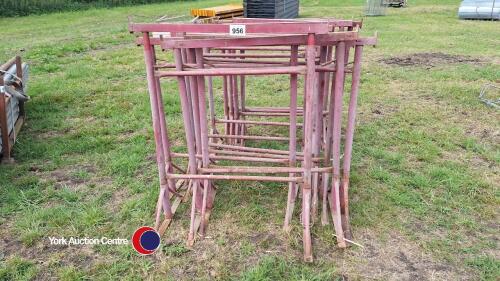 Builders trestles
