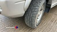 2003 Mitsubishi L200 pick up, 215,000 miles, hpi clear, MOT 17.9.25, 4 former keepers, V5 in office - 4