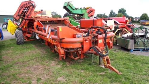 Grimme DL 1700 Variant potato harvester