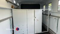 Leyland DAF 45 150 Horsebox R340DNE with Cummins engine. Genuine 72,000 miles. 2 owners & service history. MOT to 31/01/2026. Tacho: calibrated until 19/10/2025. Good tyres, spare on bracket. 2 Keys; engine isolator. Tow Bar & Electrics for a caravan; 20f - 9