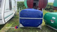 2000ltr water transport tank in galvanised stillage - 4
