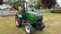 Compact tractor, manual in office - 2