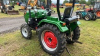 Compact tractor, manual in office - 4