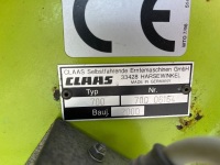 Claas Lexion 450 combine, 22ft cut with straw chopper, W661 PSH, 3142 engine hours 3142, 2659 drum hours, serviced yearly by Claas Eastern. Log book and proof of road (August 2025) , key in office - 15