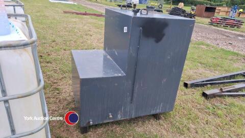 Heavy duty diesel tank, grey