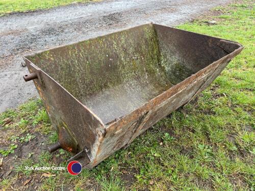 Front end tractor loader bucket
