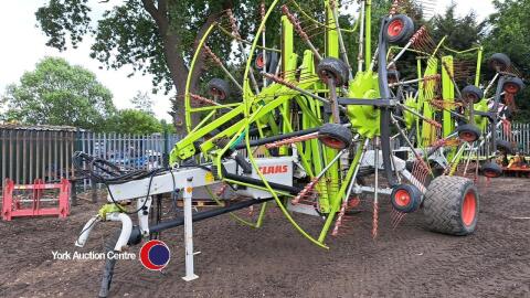 Claas Liner 4000 4 rotor rake, excellent condition ready for work, 15m working width, hydraulic folding and hydraulic width adjustment. 2018, control box in office
