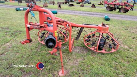 2011 Kuhn 300 haybob