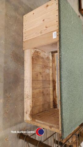 Rabbit hutch, new