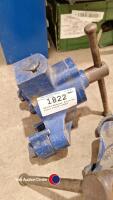 Record Marples Flooring floor board clamps - 2
