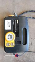 Halfords rapid digital tyre inflator, 12v