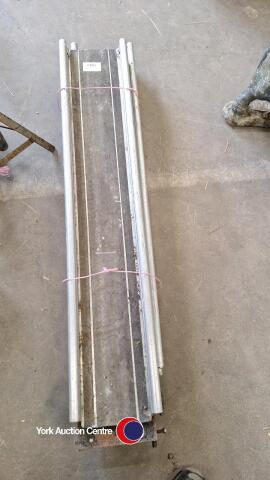 Pair of aluminium folding ramps