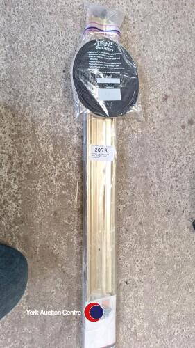 Draught excluder and door draught tape insulator