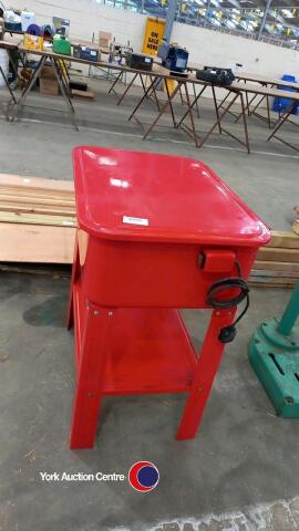 Large parts washer