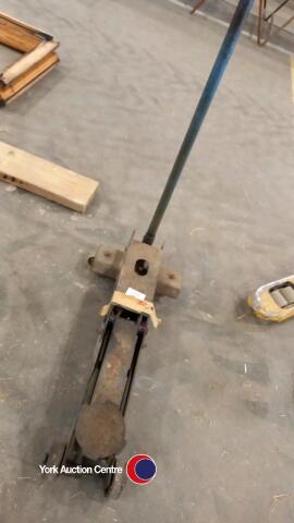 Trolley jack