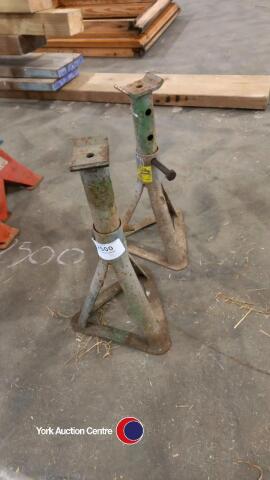 Set of axle stands