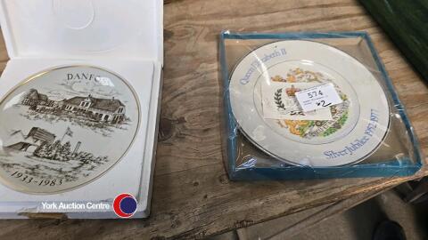 Queen Elizabeth II plate and Dan Foss plate
