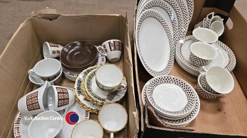 2 x boxes of Adams Sharon tea/dinnerware and A Meakin tea set and Kent tea set