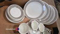 2 x boxes of Adams Sharon tea/dinnerware and A Meakin tea set and Kent tea set - 3