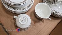 2 x boxes of Adams Sharon tea/dinnerware and A Meakin tea set and Kent tea set - 4