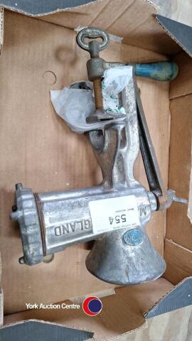 Meat mincer