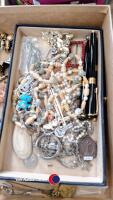 Tub and trays of costume jewellery - 2