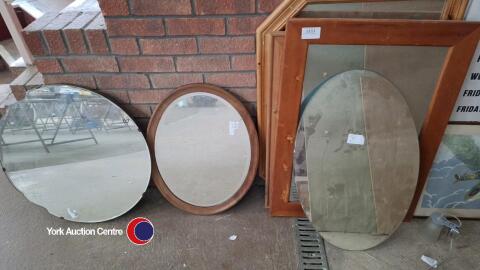 Quantity of mirrors