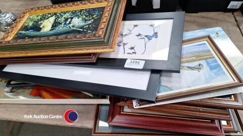 Quantity of pictures and prints