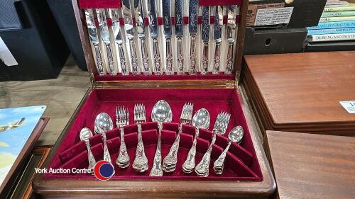 Sheffield cutlery Kings Pattern vintage canteen 6 place setting, Pinder Brid