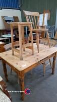 Cottage pine table with 4 chairs