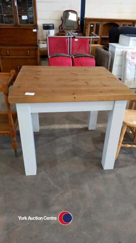 Oak top table