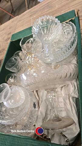 Box of crystal and cut glass