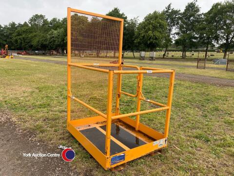 Forklift/telehandler safety cage