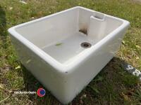 Belfast sink, 2ft x 18in x 10in, 610mm x 457 x 254, gc - 2