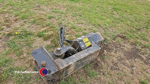 JCB hydraulic drive unit with digger attachment 2019