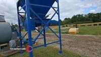 Coal/Briquette bagging hopper c/w shaking grate - 4