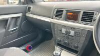 2007 Vauxhall Vectra Exclusiv 1.9 CDTI - YE57 RNZ - diesel - 1 keeper from new - HPi clear - MOT 2.4.26 - 142138 miles - V5 in office - 10