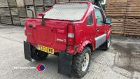 2003 Suzuki Jimny - YE03 OWD - spares or repairs - petrol - 6 former keepers - MOT expired- sold as seen - 4