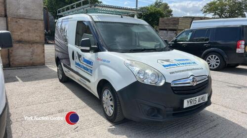 2015 Vauxhall Combo Van 1.3 diesel covered 145033 miles, slight problem with diesel running back, got to spin it over for a while until fuel gets up but drives, MOT expired 24.3.25 - 3 former keepers HPi clear - V5 in office