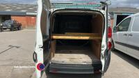 2015 Vauxhall Combo Van 1.3 diesel covered 145033 miles, slight problem with diesel running back, got to spin it over for a while until fuel gets up but drives, MOT expired 24.3.25 - 3 former keepers HPi clear - V5 in office - 6