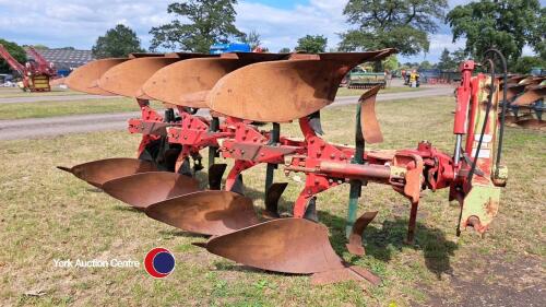 Vogel & Noot 4F auto reset rev plough
