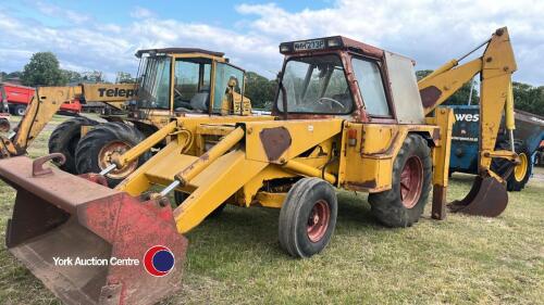 JCB digger, excellent starter, runs and drives, keys in office
