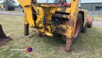 JCB digger, excellent starter, runs and drives, keys in office - 4